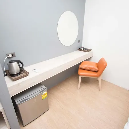 All Day Hostel At Bts Bang Chak Bangkok Exterior photo