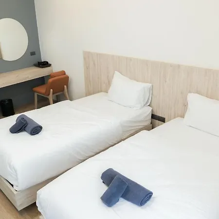 All Day Hostel At Bts Bang Chak Bangkok Exterior photo